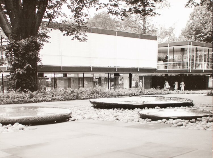 Unbekannt - Der deutsche Pavillion auf der Expo in Brüssel - Fotografie - o. J.