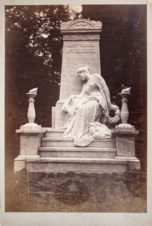 Unbekannt (A. Schönen) - Grabmal von Albert Poensgen...