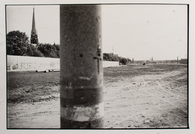 Uwe J. Haack - Berliner Mauer, Bornholmer Straße - 1990 - Fotografie