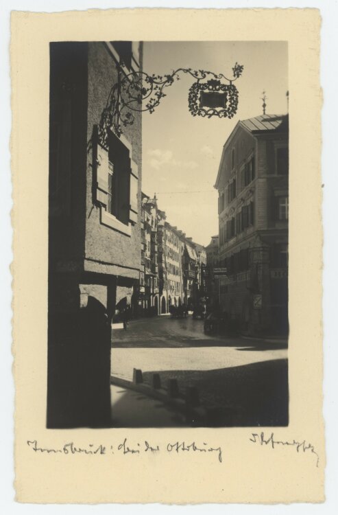 Adalbert Defner - Innsbruck: bei der Ottoburg - o.J. - Fotografie