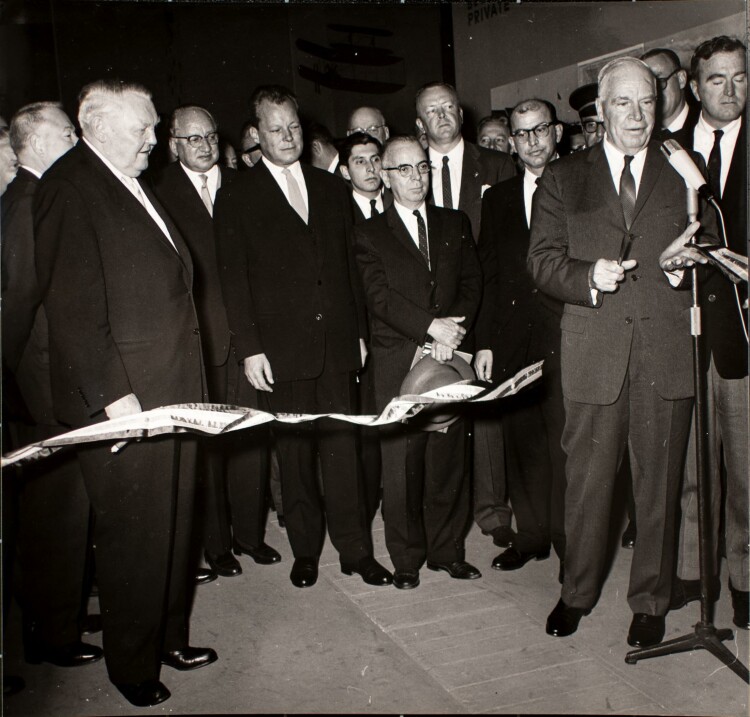 Eröffnung amerikanischer Pavillon  (12. Deutsche Industrie-Ausstellung) - 1961