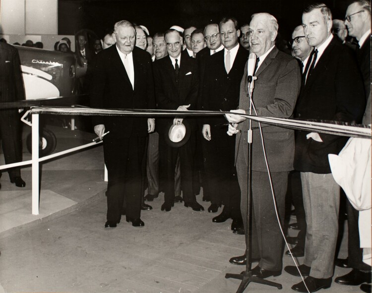 Eröffnung amerikanischer Pavillon (12. Deutsche Industrie-Ausstellung) - 1961