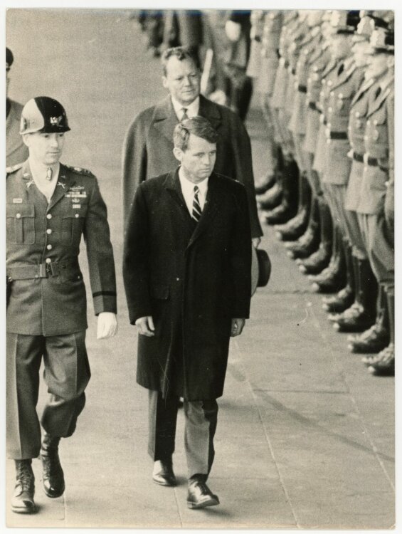Pressebild-Agentur Schirner - Porträt Robert F. Kennedy - 1962 - s/w Fotografie