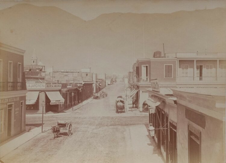 Unbekannt - Straßen in Iquique - undatiert - Fotografie