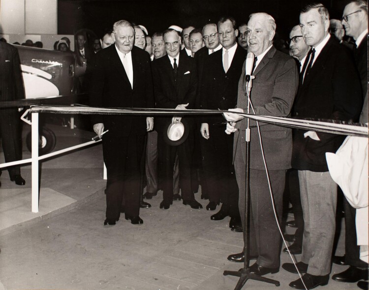 Pressebild Schubert Berlin - Eröffnung 12. Deutsche Industrie-Ausstellung - 1961 - Fotografie