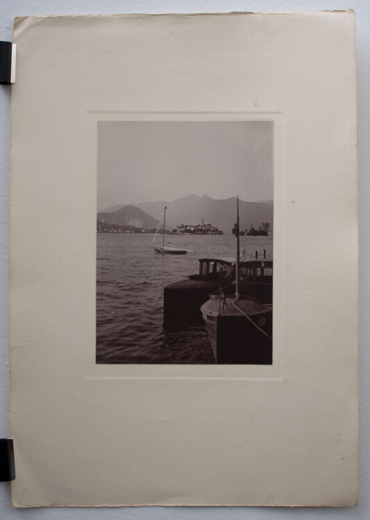 unbekannt - Segelboote auf dem Lago Maggiore - undatiert - Fotografie, Abzug