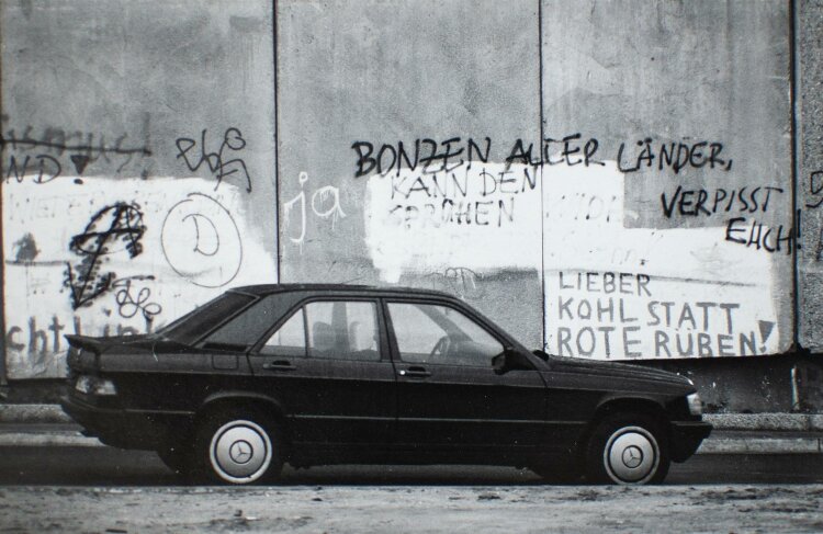 Norbert Vogel - Straßenszene, Graffiti - Fotografie - o. J.